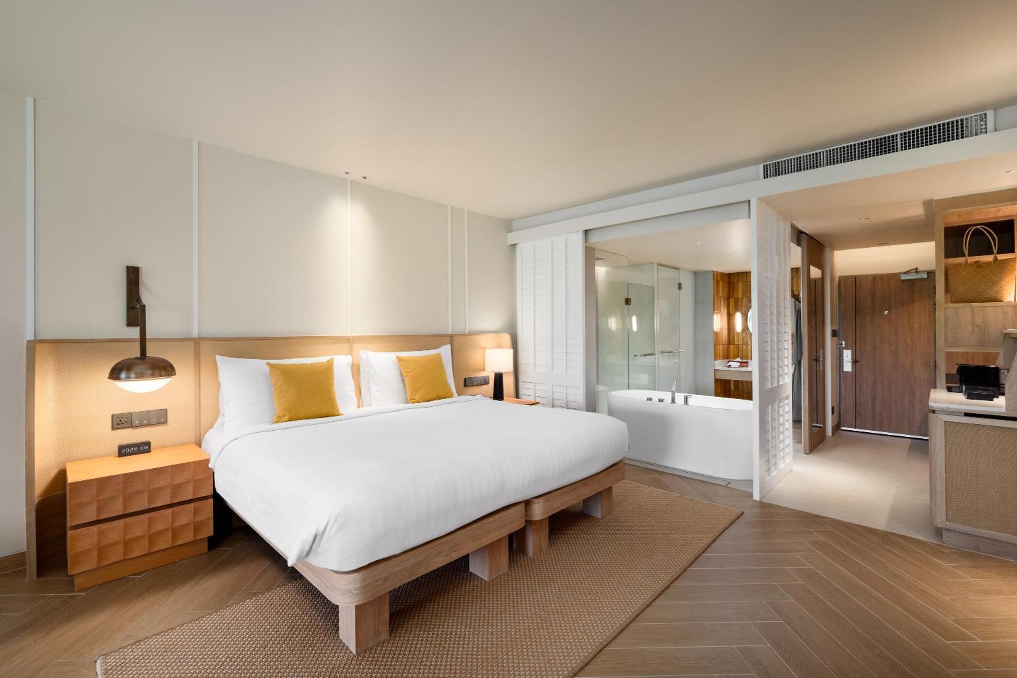 Saii Laguna Phuket Bang Tao-stranden Eksteriør bilde A bedroom at the hotel